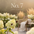Cover No. 7 Soft Clouds: Terrassenbeet in Creme, Gold und Weinrot im Abendlicht